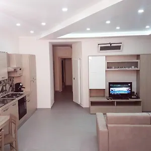 Street House Apartment