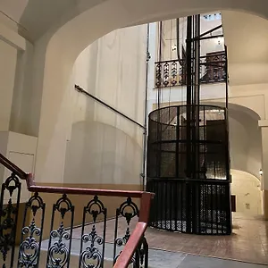La Finestra Sul Corso Apartment