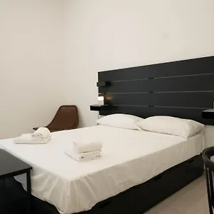 Gramsci Luxury By Dimorra Apartment